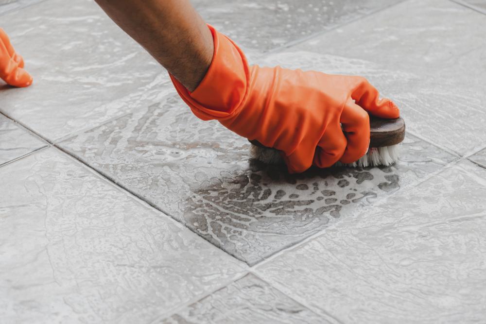 10 conseils pour nettoyer les carreaux de grand-mère