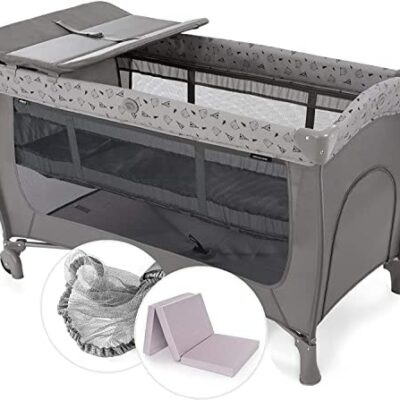 Hauck - Lit de Voyage avec Table à Langer Centre de Couchage et de Jeu - Matelas de Lit de Voyage, Moustiquaire, 2 Couches, Sortie Latérale, Roues, Naissance à 15kg - Gris Nordique