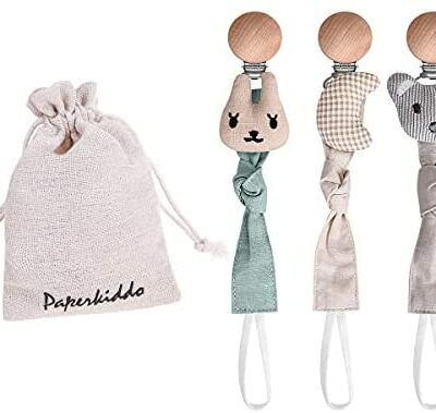 PAPERKIDDO Lot de 3 Attache Sucette Attache Sucette en Bois - Attache Sucette Bébé Personnalisé Garçon et Fille - Super Doux - Peluche - Cadeau de Naissance Personnalisé (Ours + Lapin + Lune)