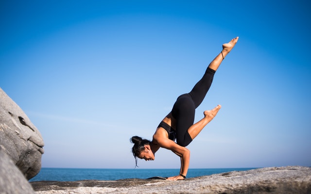 balance-beach-exercise