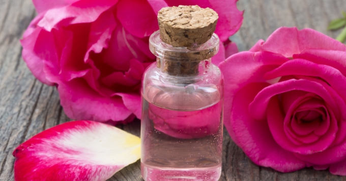 10 avantages pour la santé de l'eau de rose