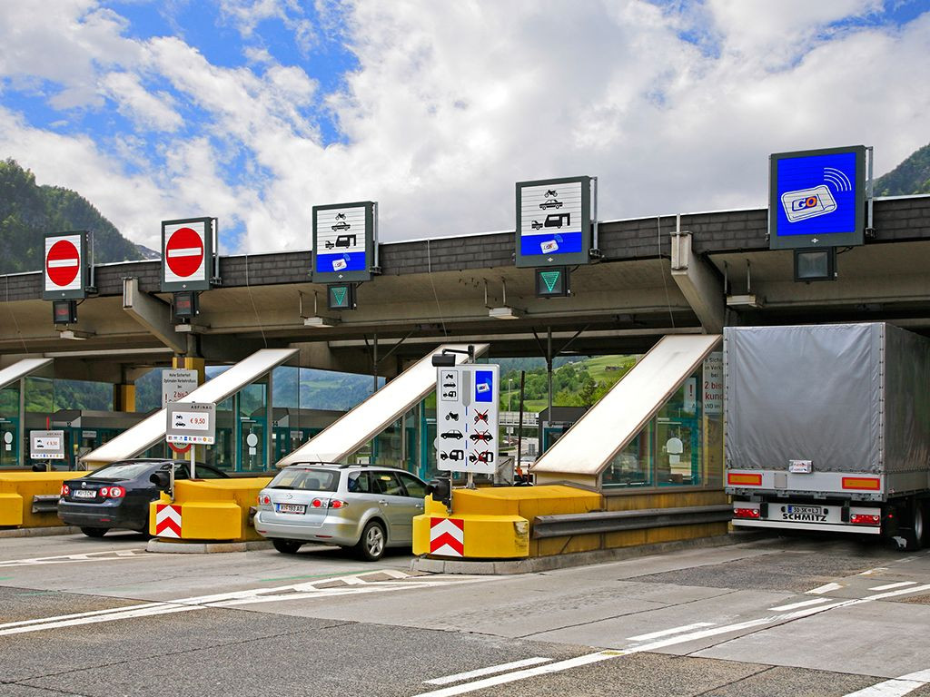 Comment puis-je acheter une autoroute pour moins d'argent?