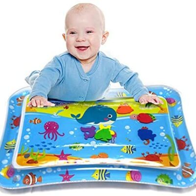 Kairis 70x50cm Coussin d'eau gonflable pour bébé Coussin sensoriel pliable portable pour bébé Tapis de jeu aquatique Tapis de réveil gonflable Centre de jeu d'activité Favorise le développement de bébé