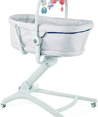 Chicco Baby Hug Berceau 4-en-1, Convertible de la Naissance à 3 Ans (15kg), Berceau, Transat, Chaise Haute & Siège Enfant avec Joystick, Hauteur Réglable et Dossier - Glacial