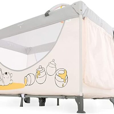 Hauck Disney Dream N Play Go Berceau de voyage/Bébé et enfants de la naissance à 15 kg/120 x 60 cm/Léger/Stable/Pliable compact/Roues/Sac à jouets/Sac de transport/Winnie l'ourson