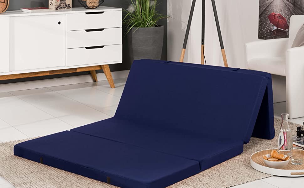 matelas bleu foncé